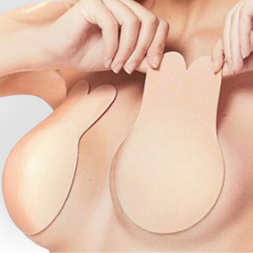 Nude Bra Cups Seamless Strapless Backlace Nude Reusable Self Adhesive Bra Cups